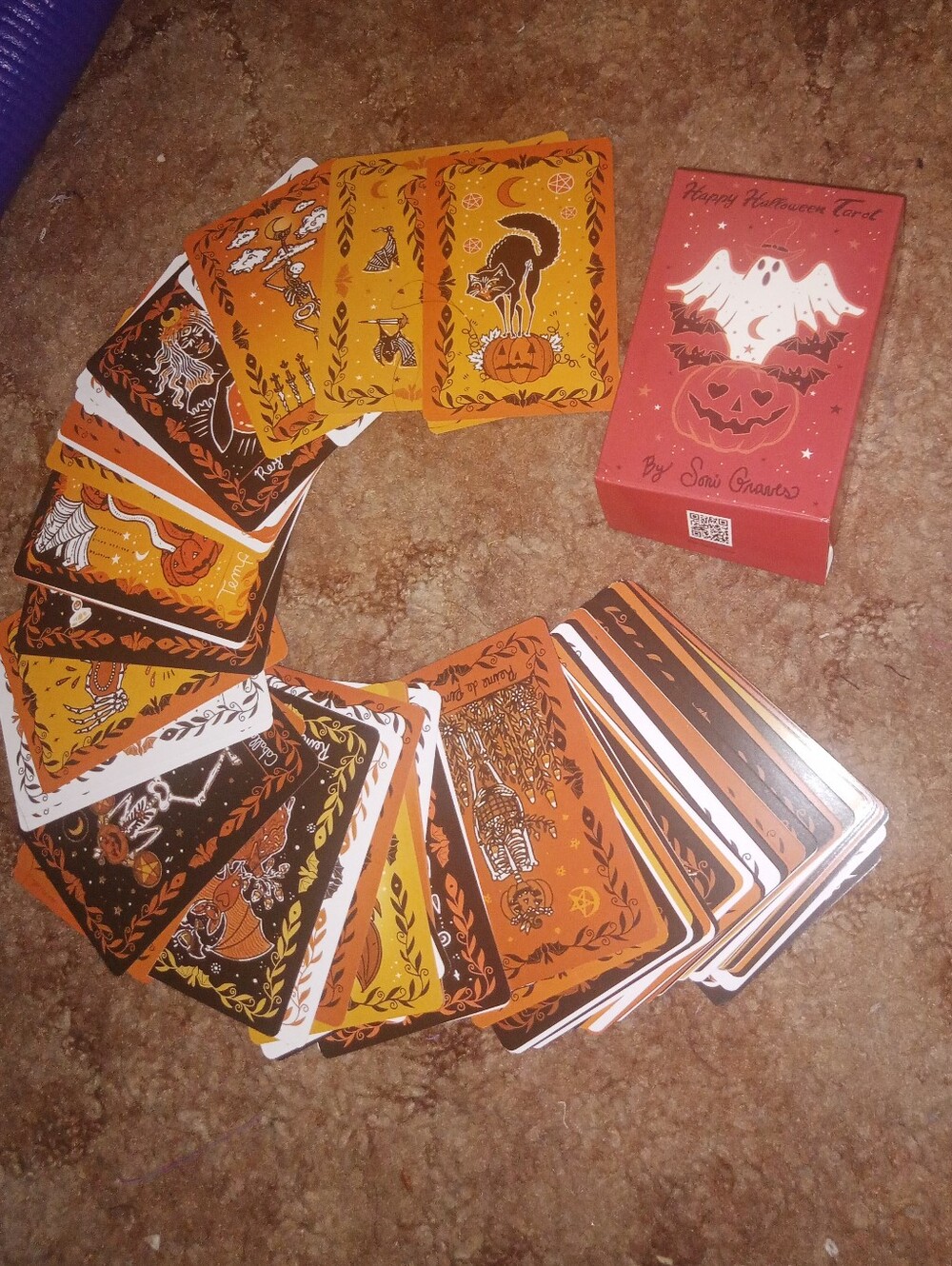 Happy Halloween Tarot Deck